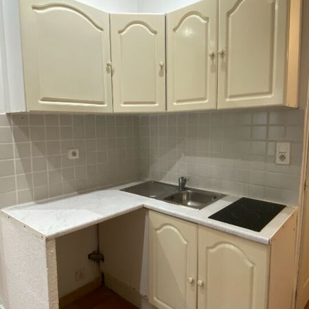 T1 BIS 35 m² - Salon de Provence proche gare - Photo 4