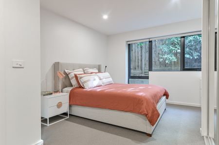 104/766 Whitehorse Rd , MONT ALBERT - Photo 5