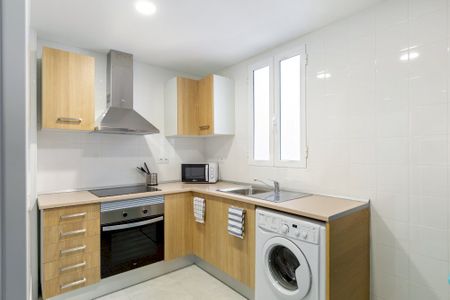 Double room in Eixample - Photo 5