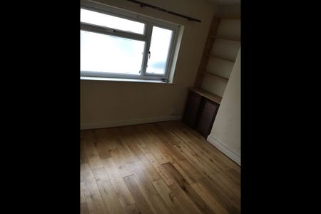 3 Bed Terraced House, Victoria Parade, BS5 - Photo 5