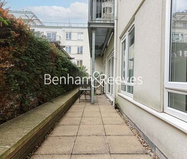 2 Bedroom flat to rent in Boulevard Drive, Colindale, NW9 - Photo 1