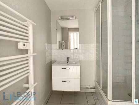 Location Appartement 1 pièce 23m² DARNETAL 76160 - Photo 2