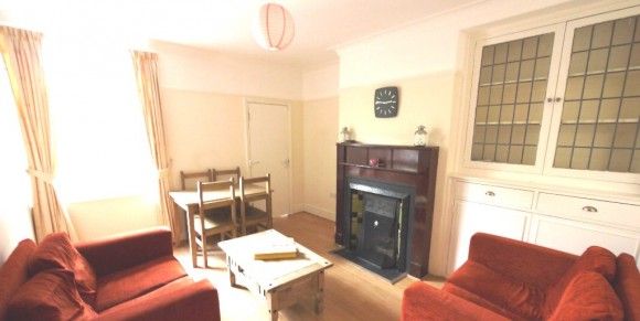 2 Bed - Brandon Grove, Sandyford - Photo 1