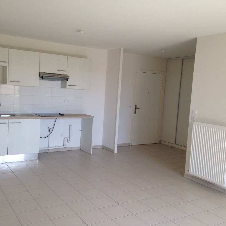 Location appartement 3 pièces 62 m² à Saint-Jean (31240) - Photo 1