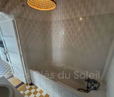 Location appartement 44 m² Toulon - Photo 6