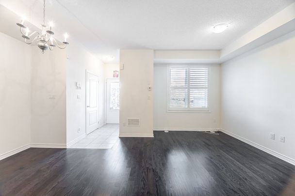 For Lease - 636 Evans Avenue Unit# # 40, Toronto, Ontario - Photo 1