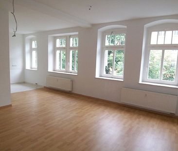 Kleine moderne Single-Wohnung mit offener Küche - Photo 4