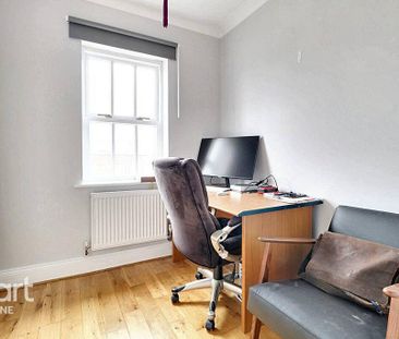 4 bedroom terraced house to rent - Photo 1