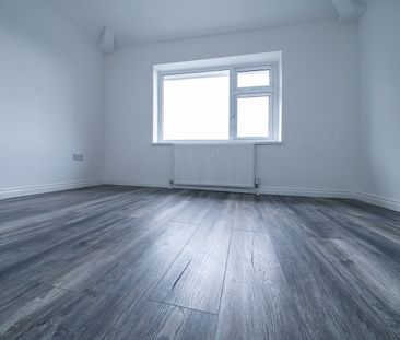 Room in a Shared House, Gittens Close, BR1 - Photo 2