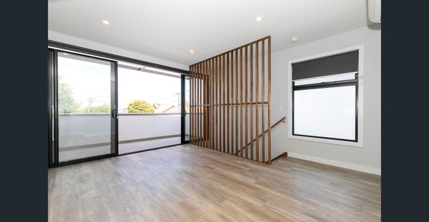 Spacious and prime location - Photo 1