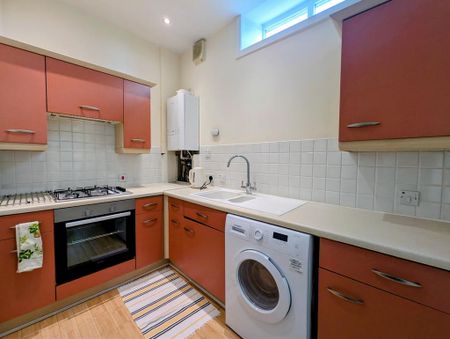 2 bedroom property to rent - Photo 4