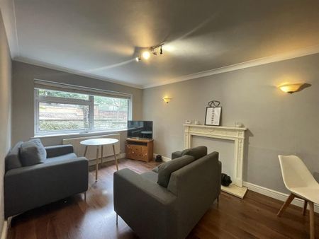 2 bedroom maisonette to rent - Photo 2