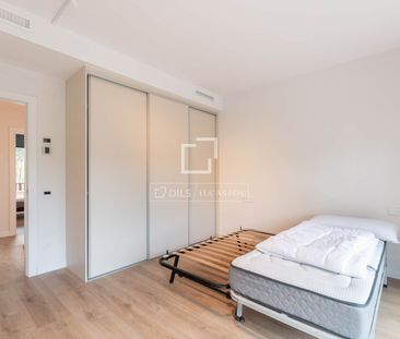 Excellent 4 Bedroom house / villa for rent in Gavà Mar, Barcelona - Photo 3