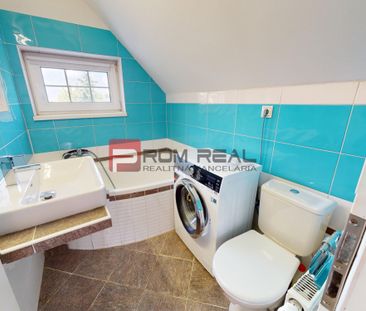 3D OBHLIADKA - Veľký 2-izbový podkrovný byt s rozlohou 62 m2 + tera... – Fotografia 4