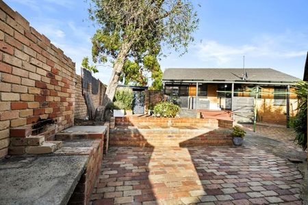 49 Rosemary Crescent Frankston North VIC - Photo 4