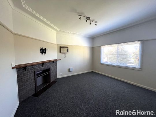 Neat and Tidy 3 Bedroom House - Photo 1