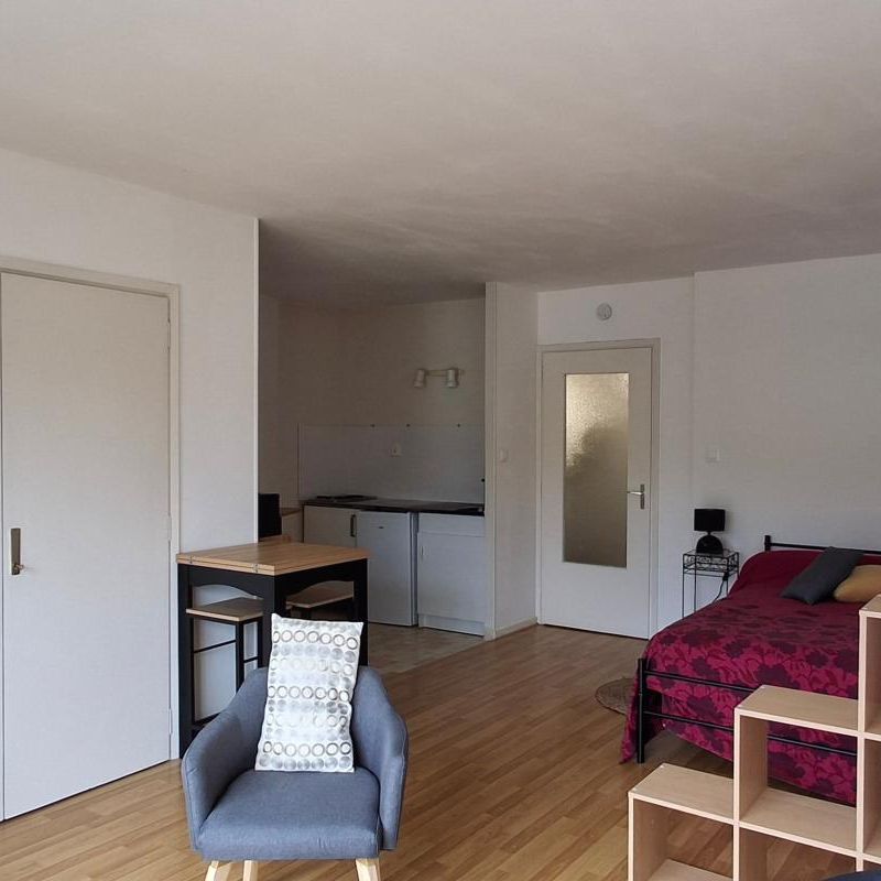 Location Appartement 1 pièce Meublé 32m² LYON 5ème - Photo 1