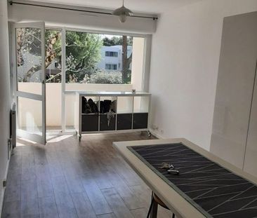 STUDIO AVEC BALCON+PARKING - Photo 1