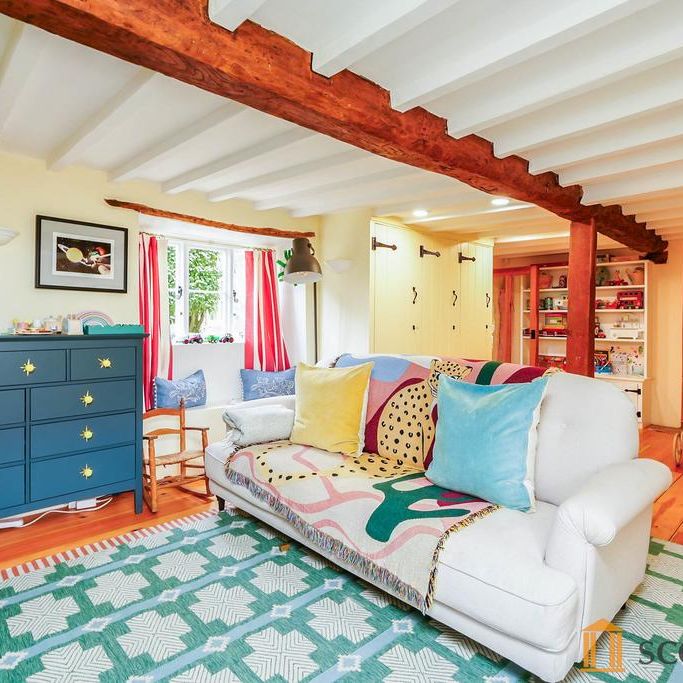 5 bedroom detached house to rent - Photo 1