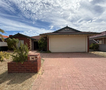 26 Helby Cl, Merriwa WA 6030 - House For Rent | Domain - Photo 3