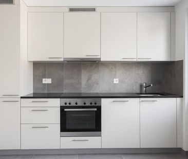 Magnifique appartement entièrement rénové de 4.5 pièces avec balcon - Photo 1