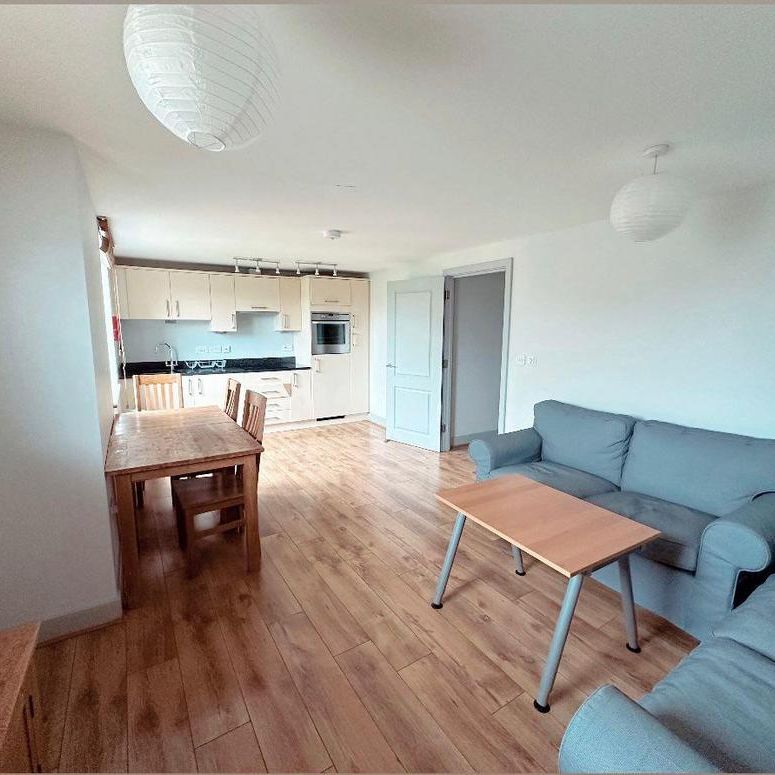 3 bedroom flat to rent - Photo 1
