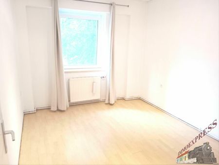 2542 Leobersdorf, unbefristete 80m² , +Terrasse +kleiner Garten , 3 zentrale Zimmer , entspannte Atmospähre in Grünruhelage - Foto 5