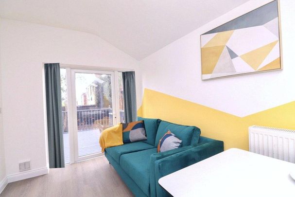1 bedroom in a house share to rent - Photo 1