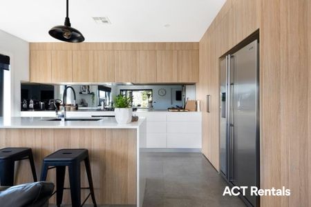 7 Yerradhang Street, Ngunnawal ACT 2913 - House For Rent | Domain - Photo 4