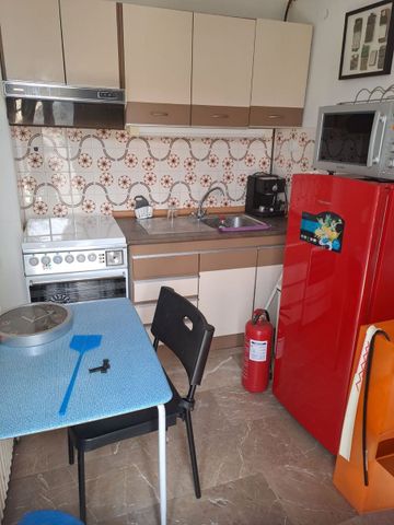 Studio/Γκαρσονιέρα για ενοικίαση Κέντρο (Μηχανιώνα) - Photo 3