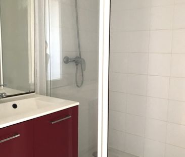 Location Appartement 4 pièces 66m² RENNES 35000 - Photo 2