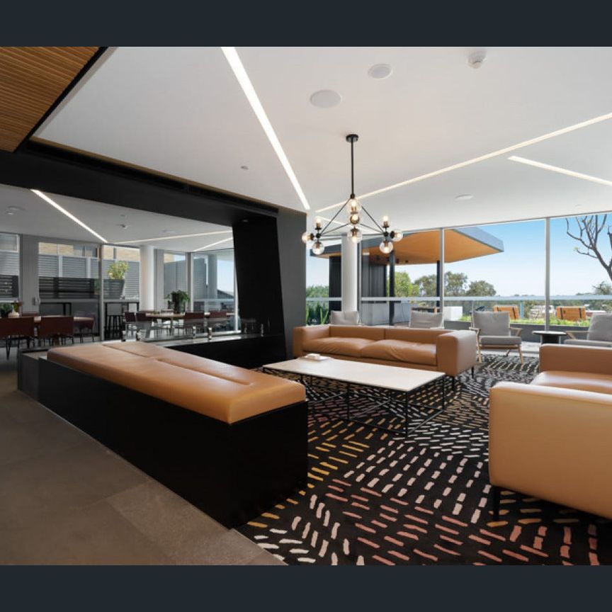 NEAR NEW , RIVERSIDE - 5 STAR LUXURY LIVING !!! - Photo 1