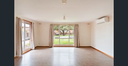 Clean and Renovated Unit in the Heart of Morwell - Photo 2