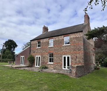 4 bedroom detached house to rent - Photo 4