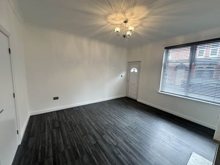 Victoria Grove, Osmondthorpe, Leeds - Photo 4