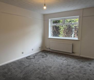 2 bedroom townhouse to rent - Photo 4