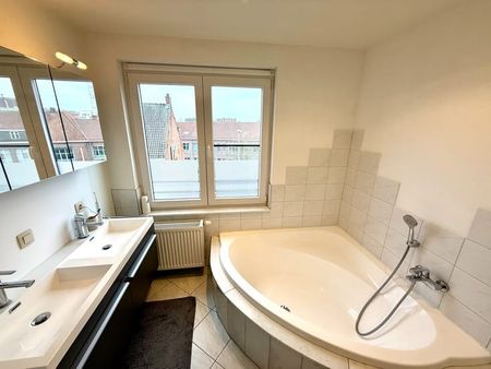 Appartement te huur - Foto 4