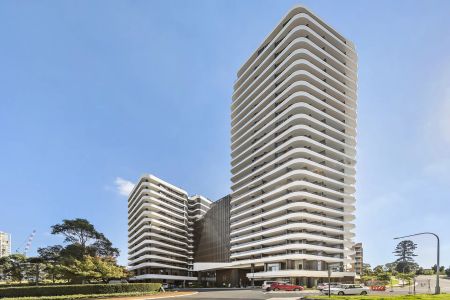 Modern Light Filled Apartment - Photo 5