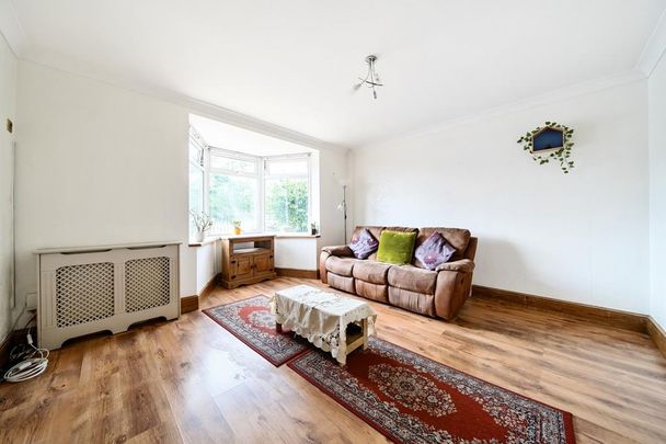 3 bedroom terraced house to rent - Photo 1