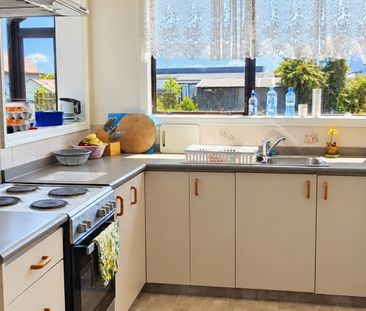 124 Russell Street, Westport, Westport - Photo 4