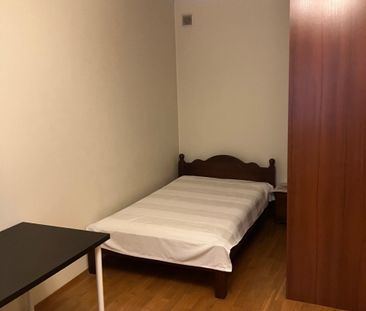 Warszawa, Miła - Photo 2