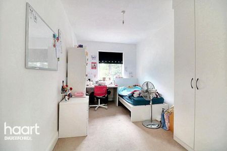 4 bedroom detached house to rent - Photo 5