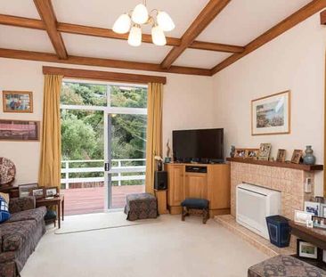 4 Bedrooms and 2 bathrooms - Photo 3