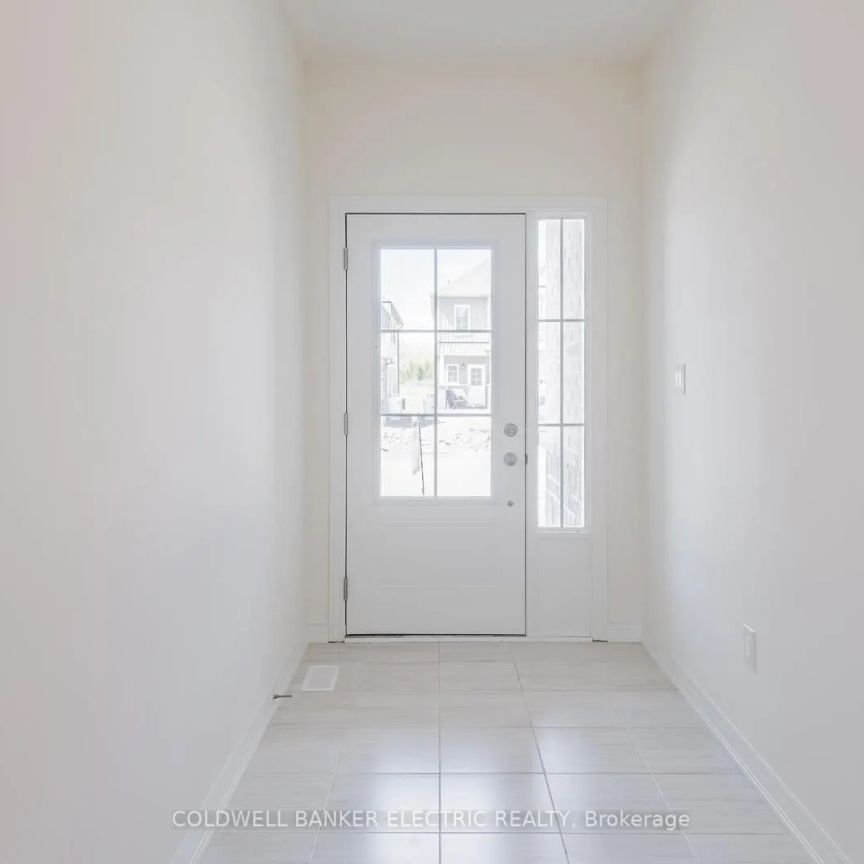 53 HILLCROFT WAY - Photo 1