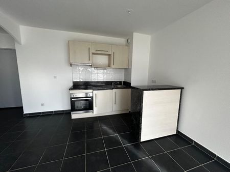 Appartement 2 pièces à louer à PERPIGNAN - Photo 2