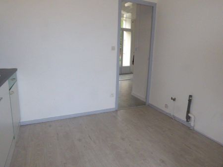 Location appartement 4 pièces 85.15 m² à Aubenas (07200) - Photo 4