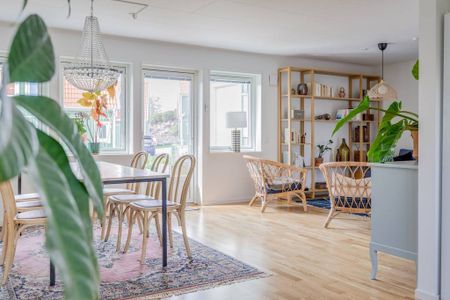 Västerhöjdsvägen, Kärna - Photo 2