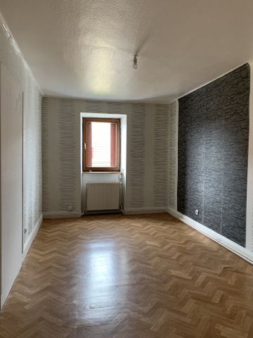 Location Appartement 3 pièces 70m² SARREGUEMINES 57200 - Photo 2