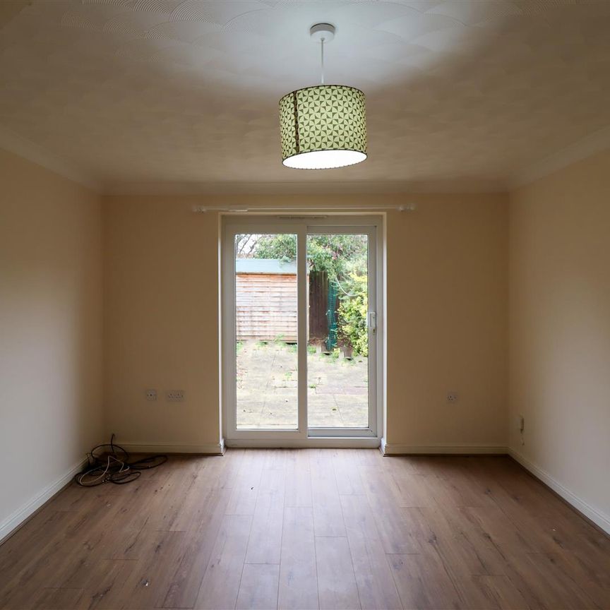 Ashley Gardens, Littleport - Photo 1