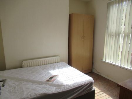 48 Carmel Street, Belfast, BT7 1QE - Photo 2